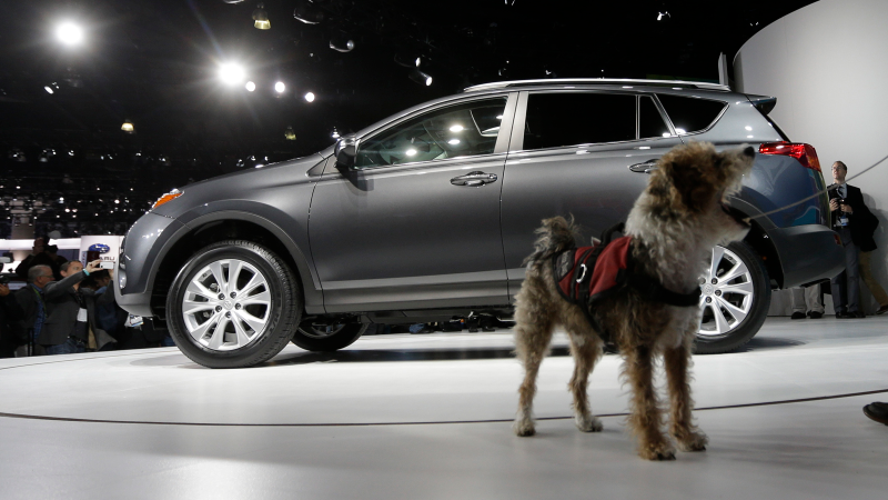 Illustration for article titled The Booth Professionals Of The LA Auto Show